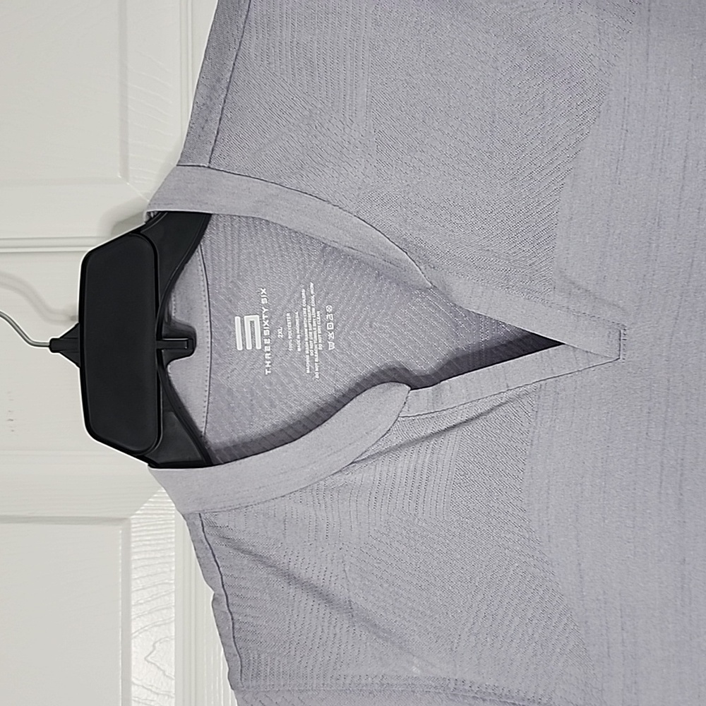 THREE SIXTY SIX WOMAN'S TOP - Picture 2 of 8